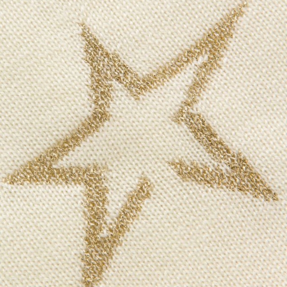 PERFECT MOMENT ⭐️ Floro Beanie - Bloomingdale's Exclusive- RARE FIND - Picture 3 of 7